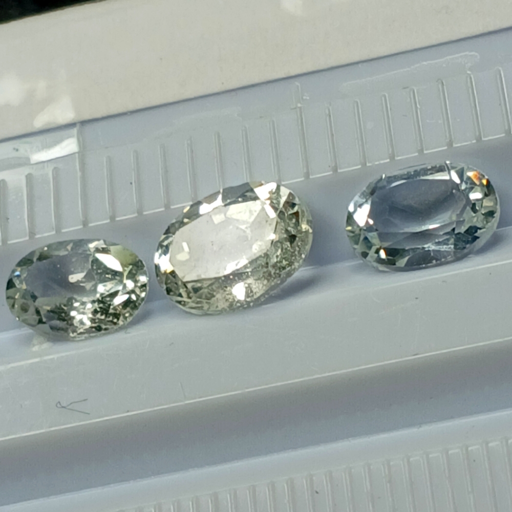 Sparkling Oval-Cut Topaz Trio Gemstones